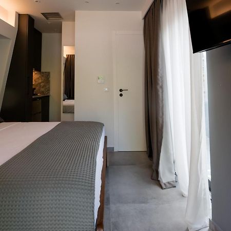 Sylvia Camping & Luxury Suites, Panel Hospitality Homes & Villas 리토코론 외부 사진