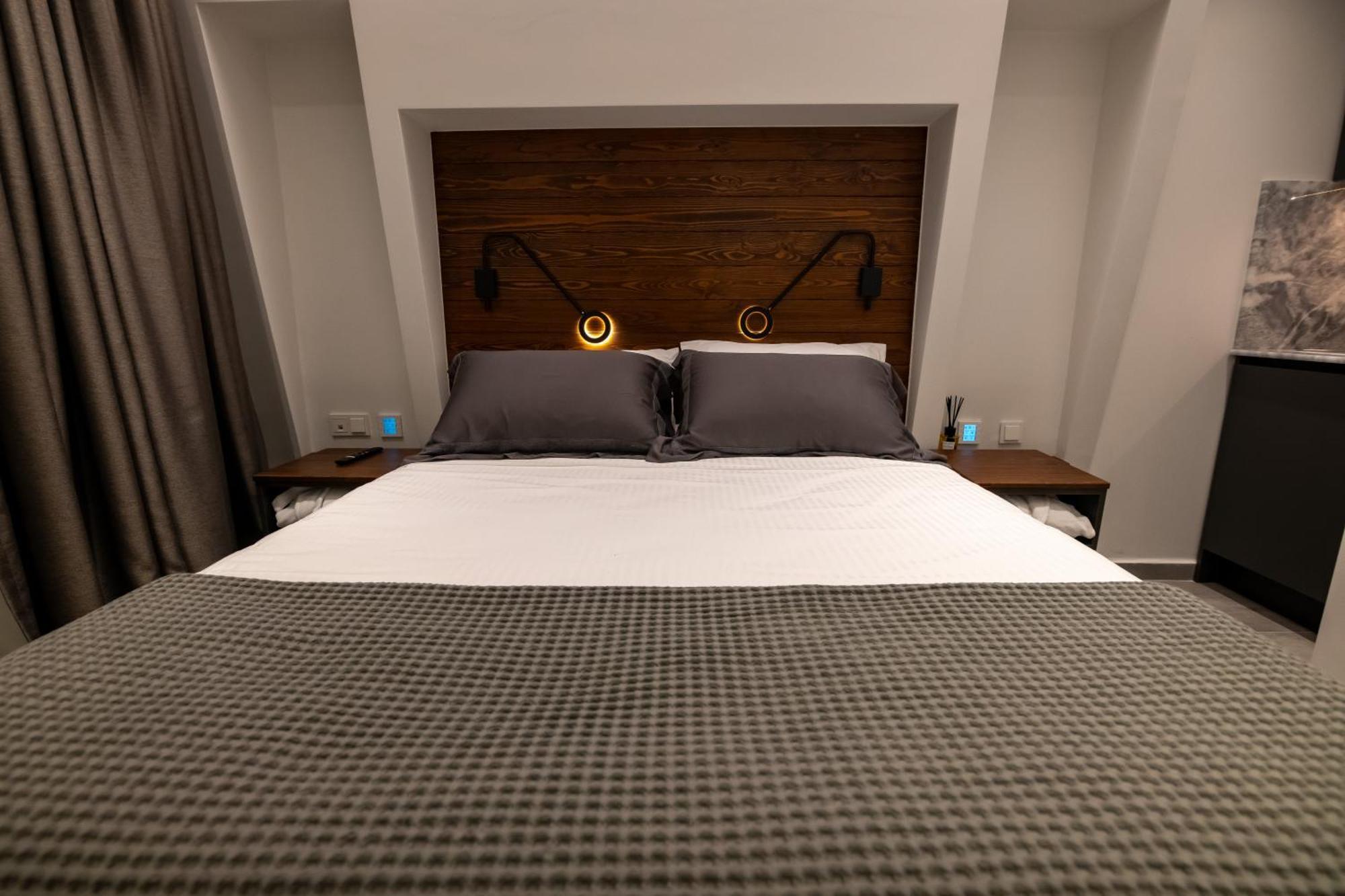 Sylvia Camping & Luxury Suites, Panel Hospitality Homes & Villas 리토코론 외부 사진