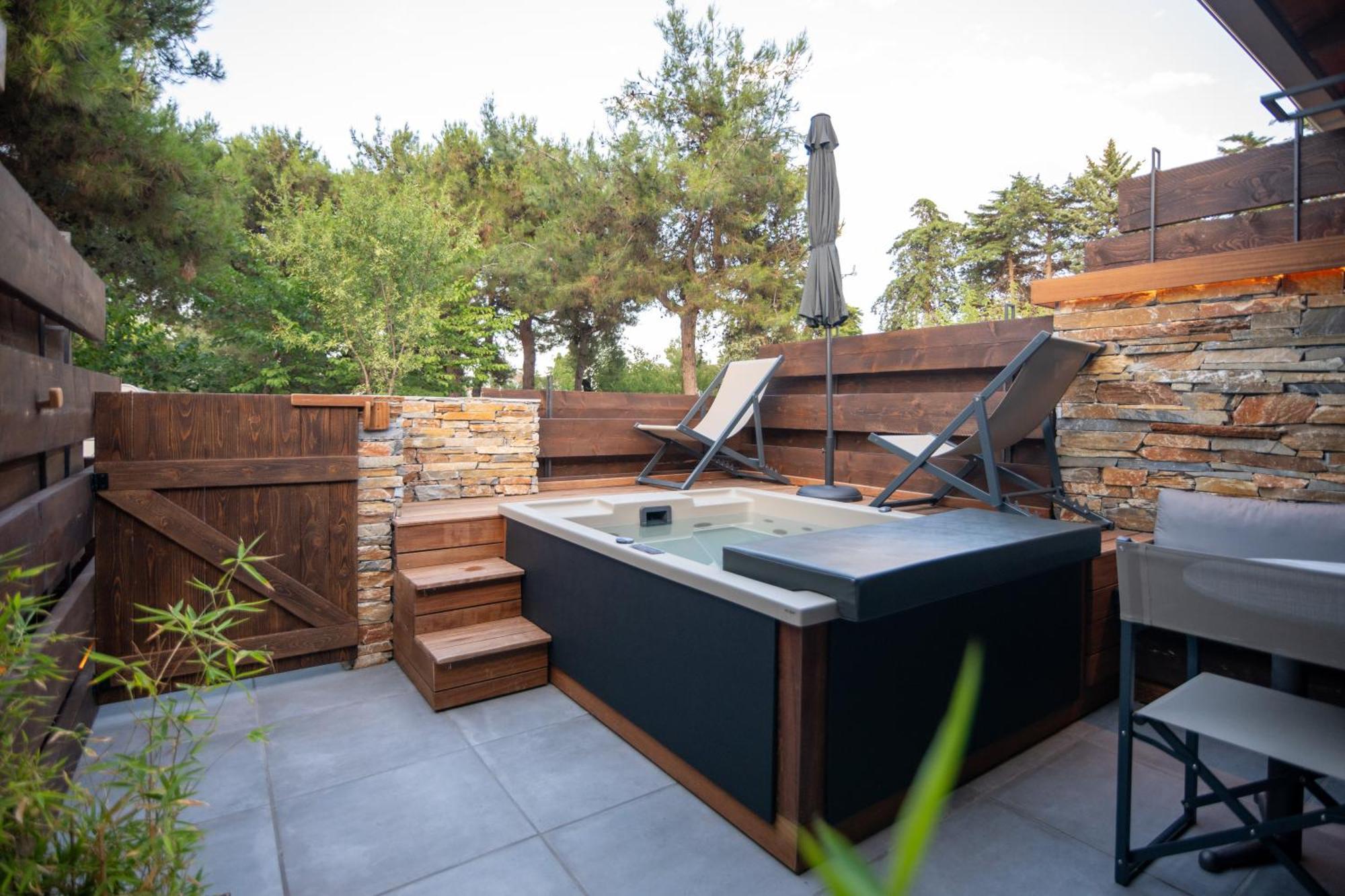 Sylvia Camping & Luxury Suites, Panel Hospitality Homes & Villas 리토코론 외부 사진