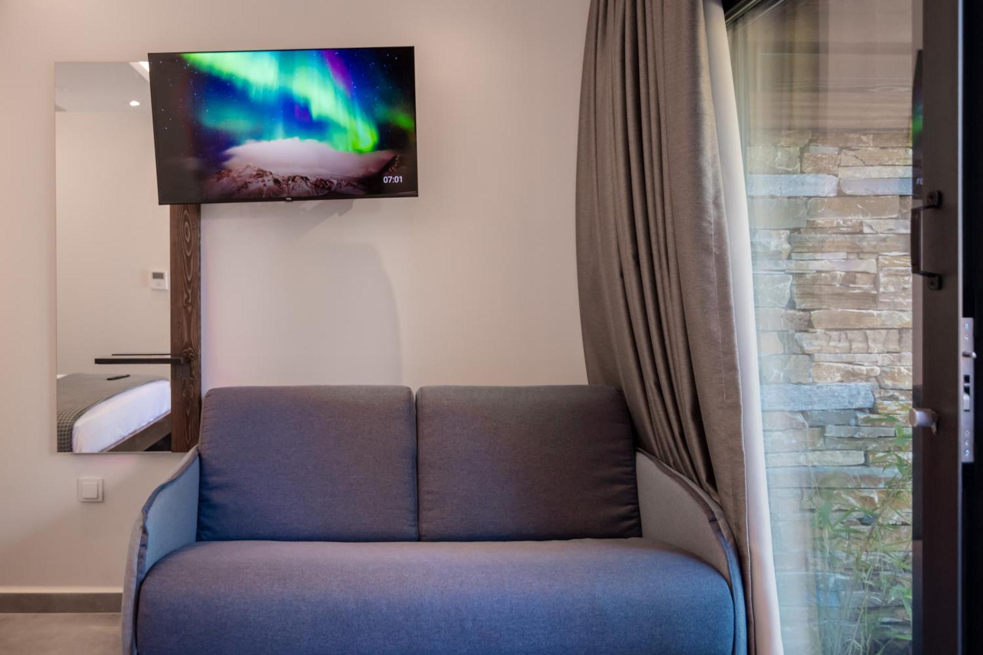 Sylvia Camping & Luxury Suites, Panel Hospitality Homes & Villas 리토코론 외부 사진
