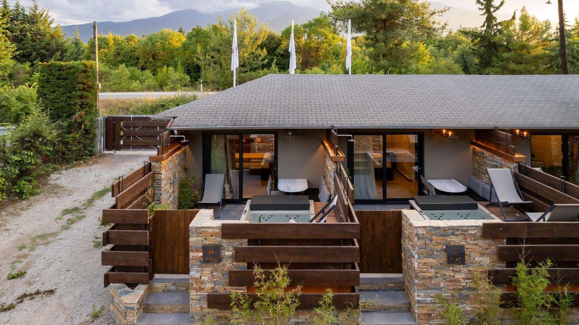 Sylvia Camping & Luxury Suites, Panel Hospitality Homes & Villas 리토코론 외부 사진