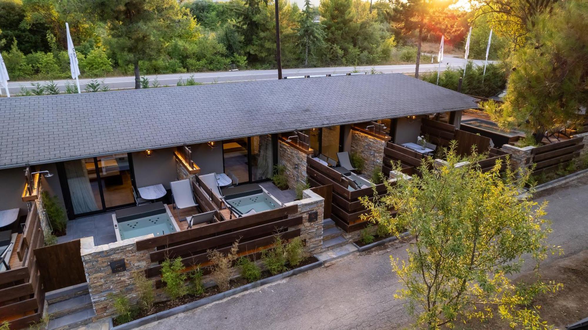 Sylvia Camping & Luxury Suites, Panel Hospitality Homes & Villas 리토코론 외부 사진